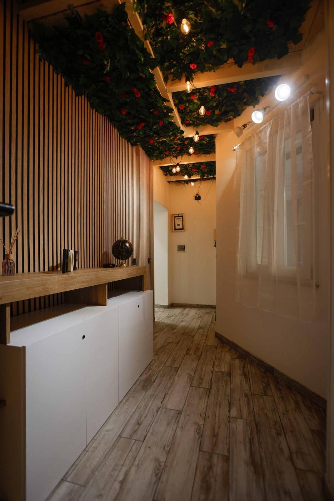 Stay In The Heart Of Salerno - Near The Duomo "La Finestra Sul Borgo" Buitenkant foto